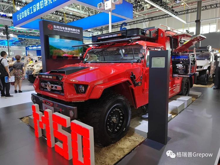 裝甲車 裝甲車