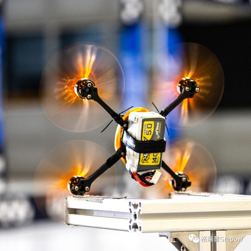 tattu R-line5.0無(wú)人機(jī)電池 tattu R-line5.0無(wú)人機(jī)電池